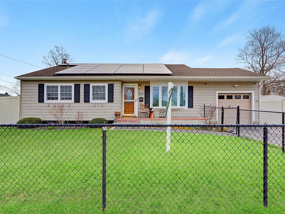 257 Johnson Avenue, Sayville, NY 11782 Zillow