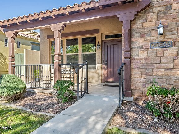 4th image of 20988 W SUNRISE Lane