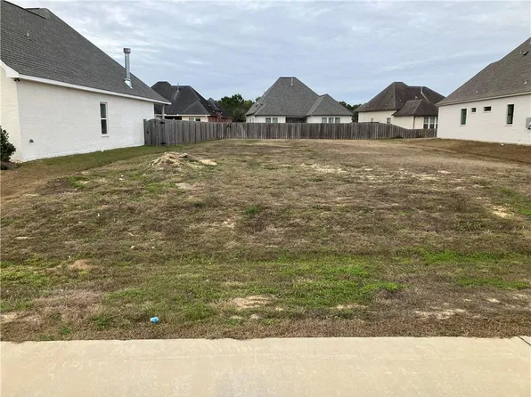 7125 Green Heron Dr, Madisonville, LA 70447