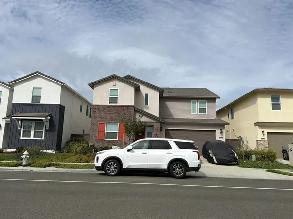 5661 Moonlake Dr, Sacramento, CA 95835