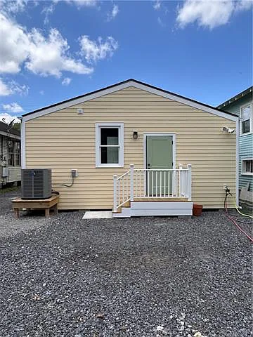 1320 Monroe St — Photo 11