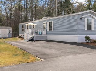 110 Dart Dr, Salem, NH 03079