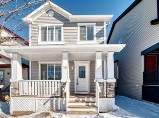 10 W Bridlecrest Mnr SW, Calgary, AB T2Y4Y2