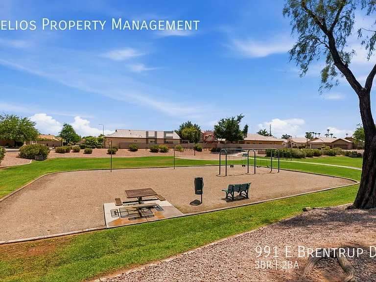 991 E Brentrup Dr — Photo 30