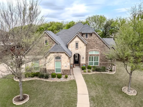 1305 Chisholm Trail Ct, Midlothian, TX 76065