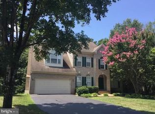 20749 Eastlake Ct, Sterling, VA 20165