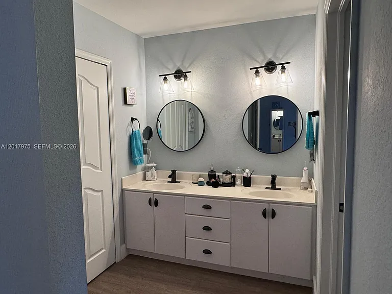 8851 NW 110th Pl #1407 — Photo 21