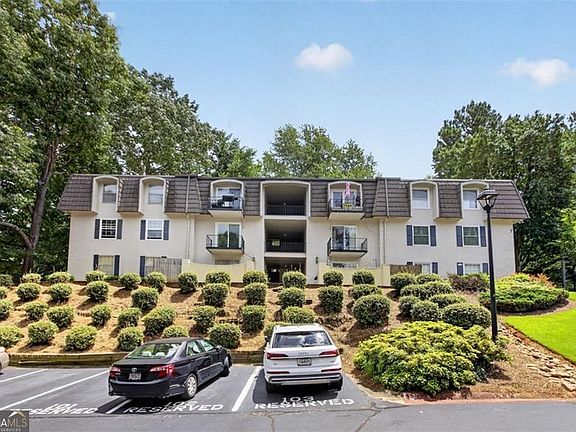 2nd image of 725 Dalrymple Rd APT 7J