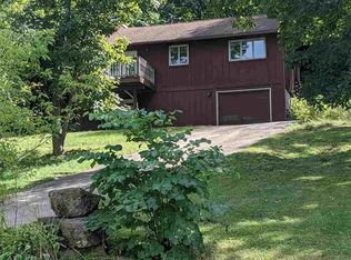 95 Heatherdowns Ln, Galena, IL 61036