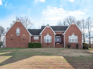 105 Overlook Ct, Portland, TN 37148