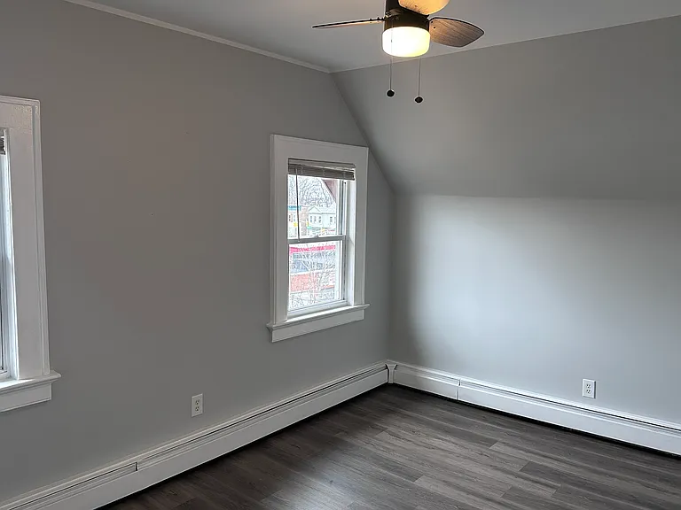 15 Malone Ave #3 — Photo 3