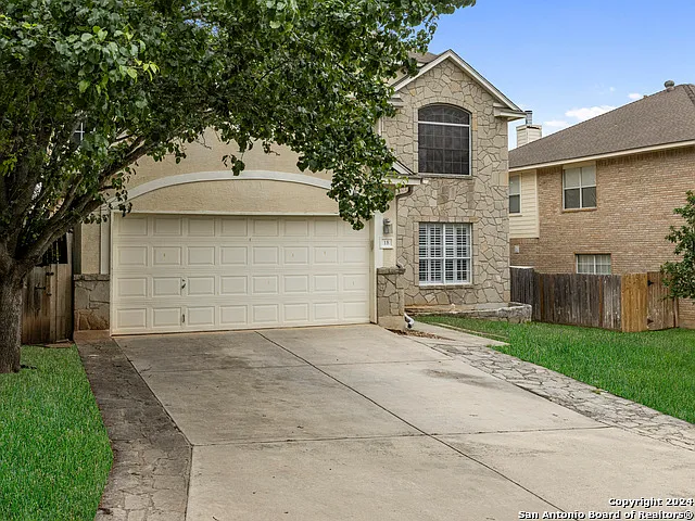 18 Nikita Dr — Photo 3