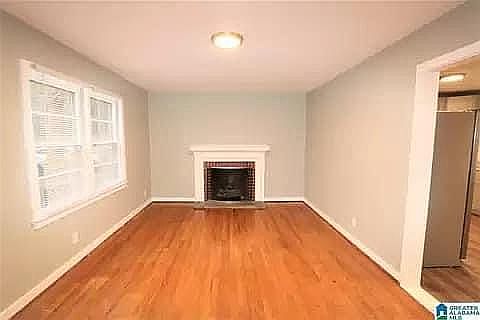 3rd image of 1217 Allison Mill Rd