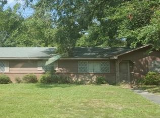 577 Dryden Ave, Jackson, MS 39209