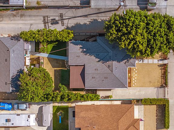 2nd image of 11017 Tiara St