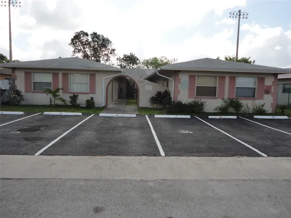 3990 NW 30th Terrace, Lauderdale Lakes, FL 33309