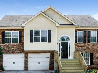 95 Lumby Ln, Covington, GA 30016
