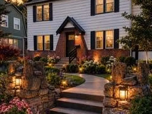 800 Valentine Rd, Kansas City, MO 64111