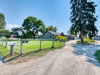 807 Honey House Ln, Corvallis, MT, 59828