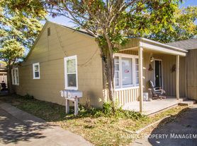 2520 41st St, Lubbock, TX