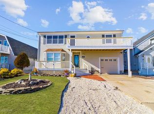 86 Rochester Dr, Brick, NJ 08723