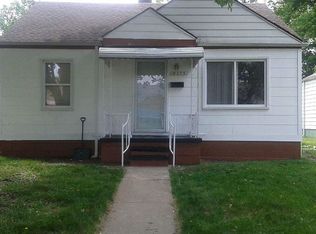 9375 Robson St, Detroit, MI 48228