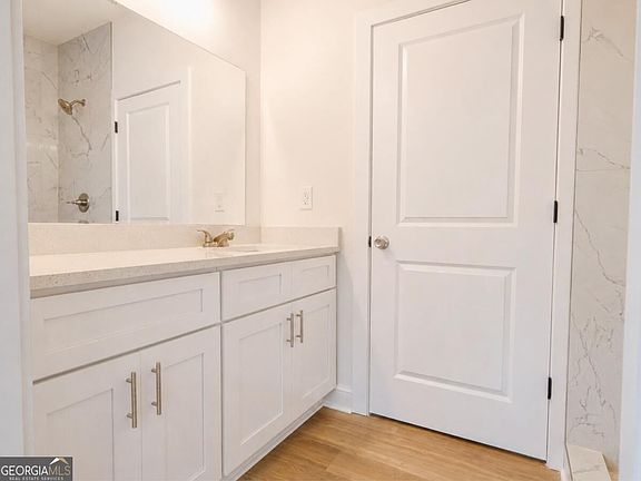 4th image of 96 Arbor Hills Cir