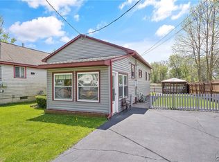 3362-3363 N Hayes Rd, Baldwinsville, NY 13027