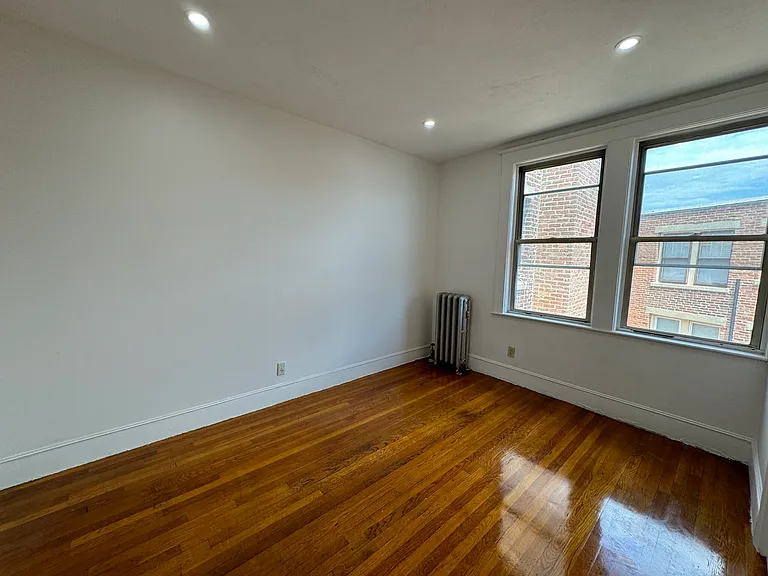 11 Scottfield Rd #11 — Photo 5