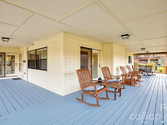 5th image of 352 Lewis Ln