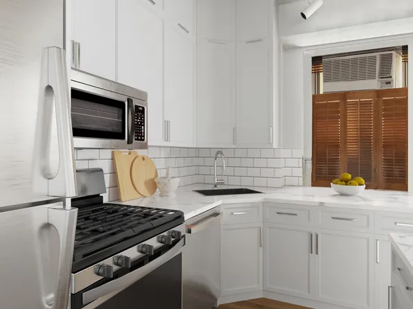 400 Riverside Drive image 5 of 21