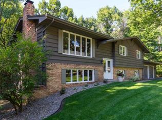 14836 Lloyds Dr, Minnetonka, MN 55345