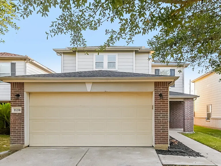 11230 Wild Goose Dr — Photo 1