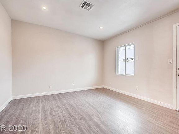 5th image of 5903 Dodd St