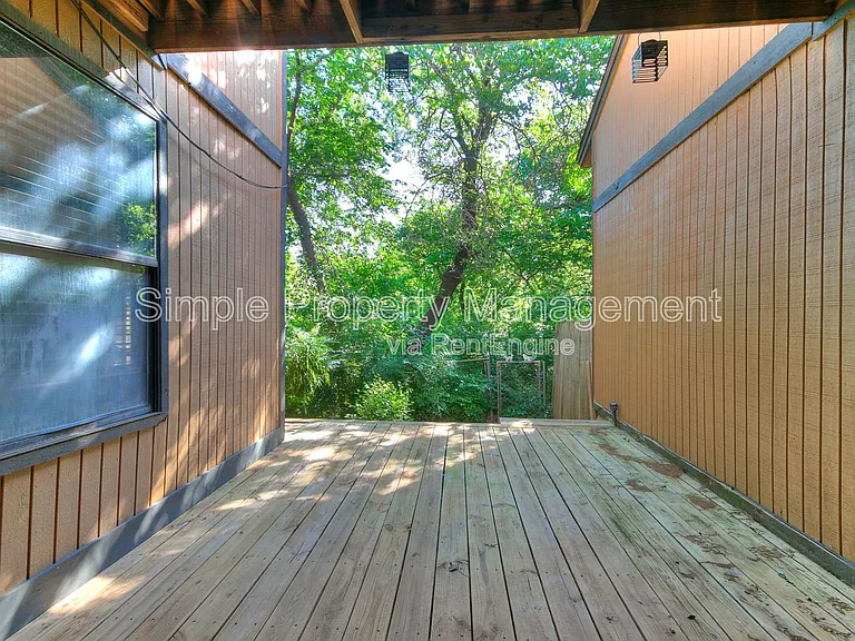 3716 Summer Cloud Dr — Photo 35