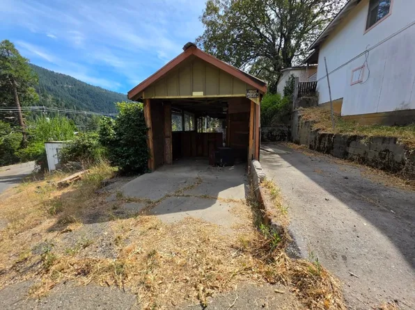 4400 Vista St, Dunsmuir, CA 96025