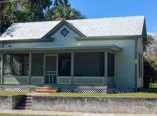 66 S Central Ave, Umatilla, FL 32784