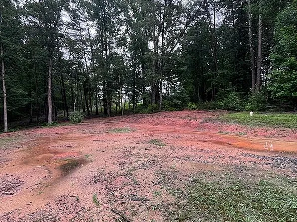5634 Bee Tree Ave, Morganton, NC 28655