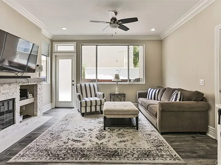 103 Melrose Dr — Photo 12