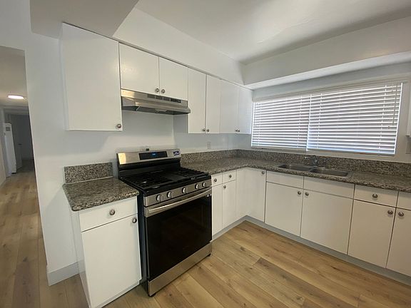 2nd image of 11116 Berendo Ave APT 9