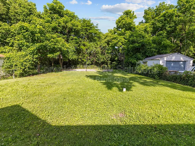 2724 Pasteur Ave — Photo 29