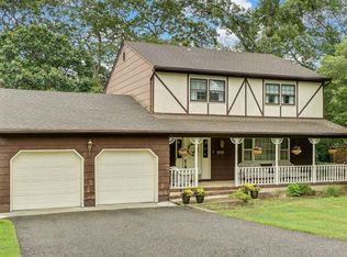 4 Blair Ct, Spring Lake, NJ 07762