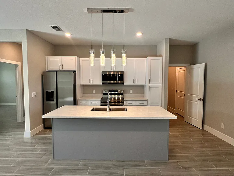 265 Hyacinth Ct — Photo 8
