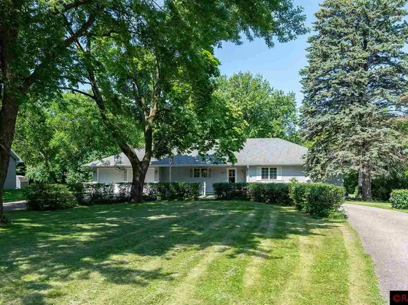 122 S Skyline Dr, Skyline, MN 56001