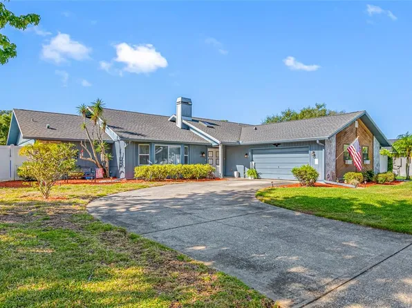 2424 Osprey Ave, Palm Harbor, FL 34683