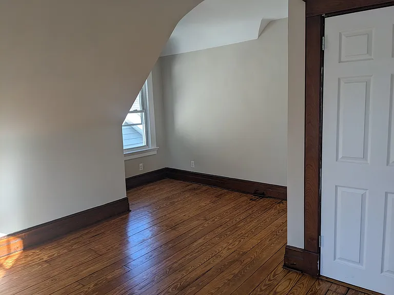 34 Montclair Ave #2 — Photo 11