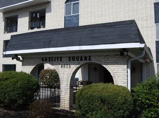 4875 Sherburn Ln UNIT 3I, Saint Matthews, KY 40207