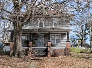 518 S Main St, Roxboro, NC 27573