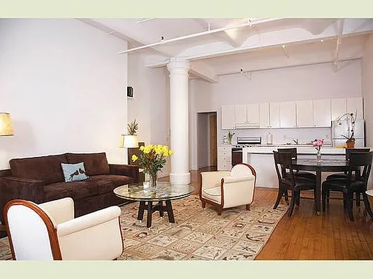 Sold by Stribling | media 2