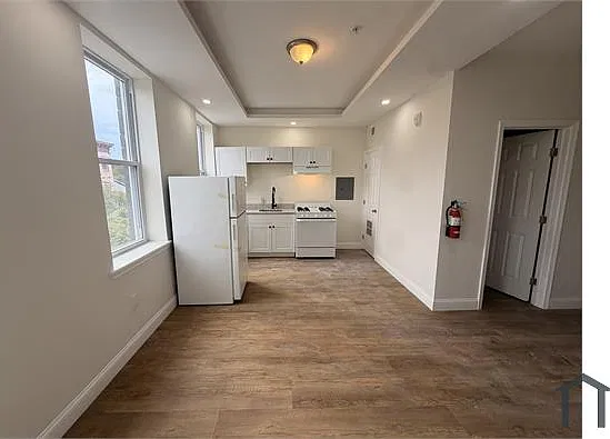 1 bed, $1,475 — Photo 3